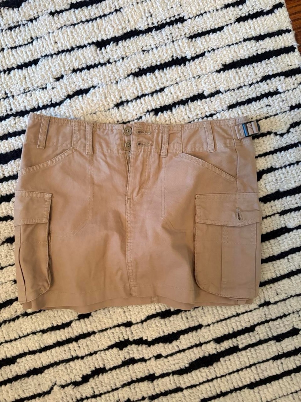 Brandy Melville Beige Tan Cargo Mini Skirt